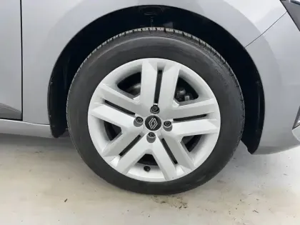 Photo 50 Renault Clio  Blue dCi 100 ch GSR2 Auto-école