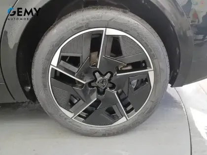 Photo 10 Peugeot 408  PHEV 180 e-EAT8