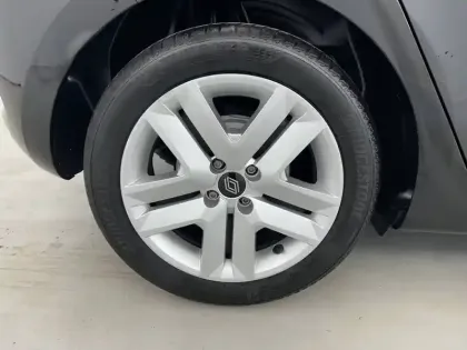 Photo 88 Renault Clio  E-Tech full hybrid 145 ch GSR2