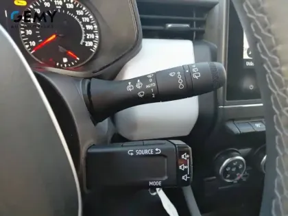 Photo 17 Renault Clio  TCe 90