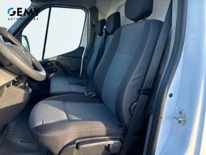 Photo 36 Renault Master  FGN TRAC F3500 L3H3 BLUE DCI 135