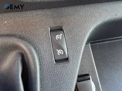 Photo 51 Renault Master  FGN TRAC F3500 L3H3 BLUE DCI 135