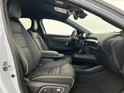 Photo 13 Renault Megane  E-Tech EV60 220 ch optimum charge