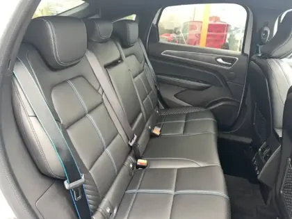 Photo 15 Renault Arkana  E-Tech 145 - 23