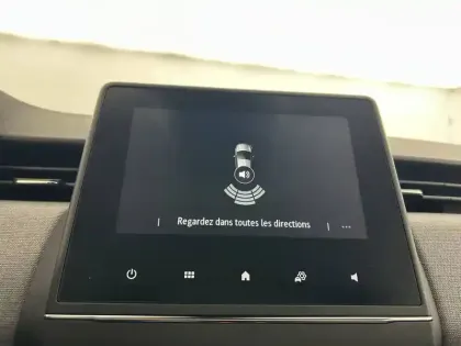 Photo 32 Renault Clio Gén. V (BJA) Ph2 Evolution 5