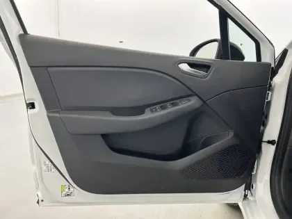 Photo 20 Renault Clio Gén. V (BJA) Ph2 Evolution 5