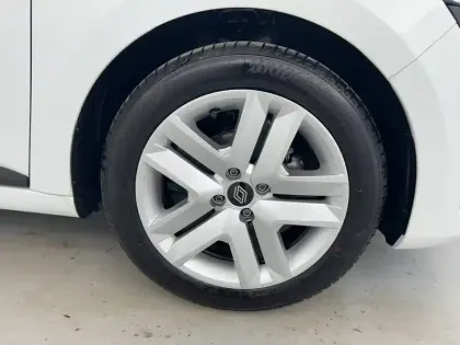 Photo 59 Renault Clio Gén. V (BJA) Ph2 Evolution 5