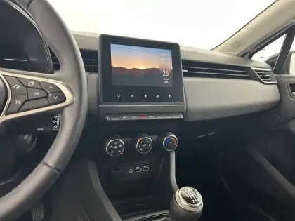 Photo 21 Renault Clio Gén. V (BJA) Ph2 Evolution 5