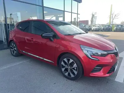 Photo 70 Renault Clio  E-Tech full hybrid 145