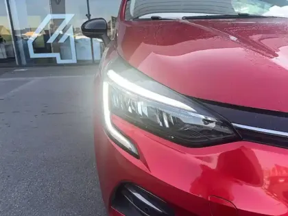 Photo 63 Renault Clio Gén. V (BJA) Ph2 Evolution 5