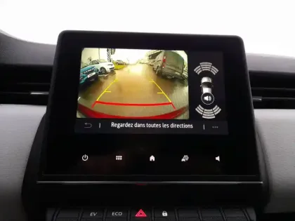 Photo 18 Renault Clio  E-Tech full hybrid 145