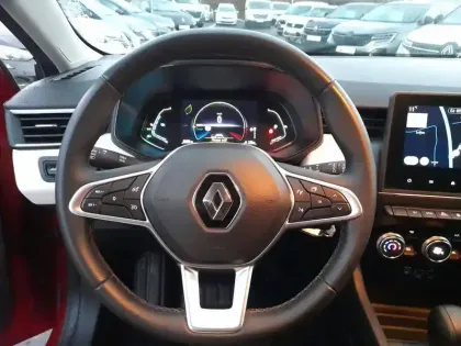 Photo 14 Renault Clio  E-Tech full hybrid 145