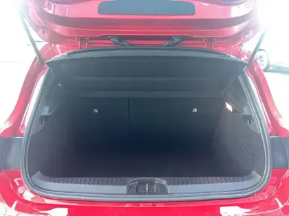 Photo 83 Renault Clio  E-Tech full hybrid 145