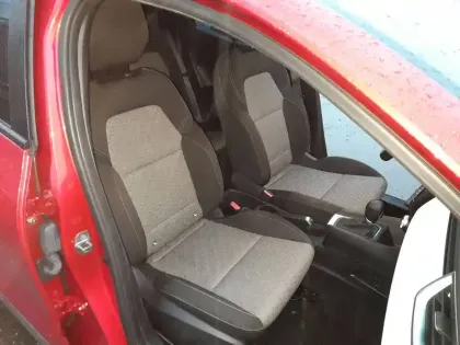 Photo 13 Renault Clio  E-Tech full hybrid 145