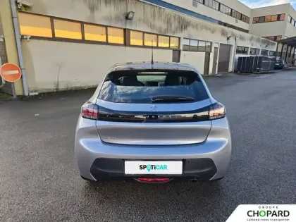 Photo 107 Peugeot 208  PureTech 75 S&S BVM5