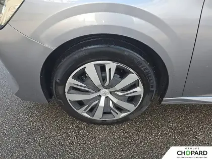 Photo 24 Peugeot 208  PureTech 75 S&S BVM5