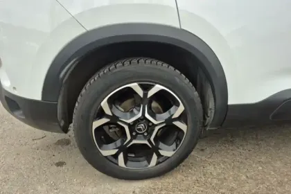 Photo 47 Citroën C5 aircross  Hybride Rechargeable 225 e-EAT8