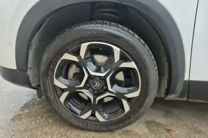 Photo 45 Citroën C5 aircross  Hybride Rechargeable 225 e-EAT8