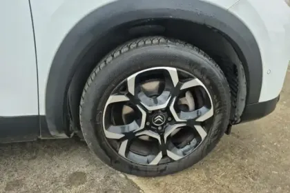 Photo 48 Citroën C5 aircross  Hybride Rechargeable 225 e-EAT8