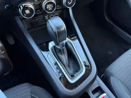 Photo 14 Renault Arkana  E-Tech 145