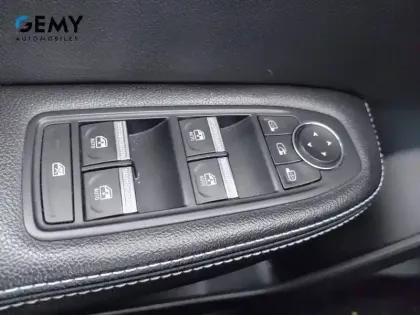 Photo 86 Renault Arkana  mild hybrid 140 EDC FAP - 22