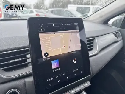 Photo 84 Renault Captur  mild hybrid 160 EDC