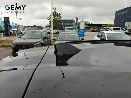 Photo 15 Peugeot 2008  Electrique 50 kWh 136 ch