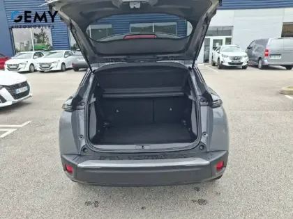 Photo 11 Peugeot 2008  Electrique 50 kWh 136 ch