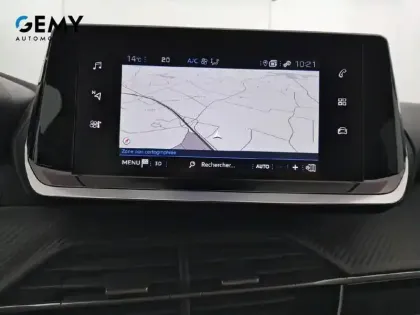 Photo 55 Peugeot 208  PureTech 100 S&S EAT8