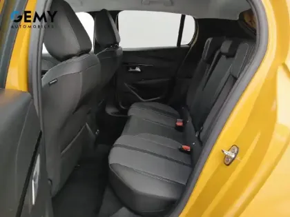 Photo 51 Peugeot 208  PureTech 100 S&S EAT8