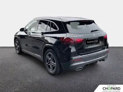 Photo 80 Mercedes GLA  200 d 8G-DCT