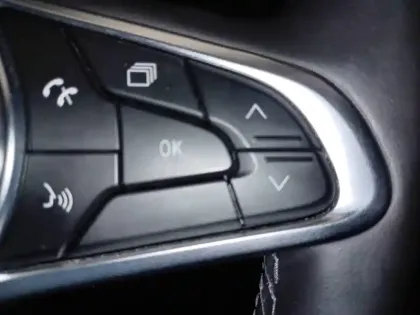 Photo 38 Renault Clio  TCe 90