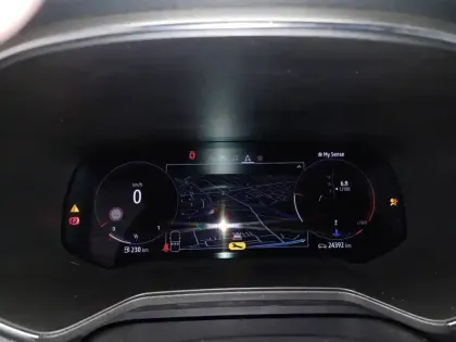 Photo 33 Renault Clio  TCe 90