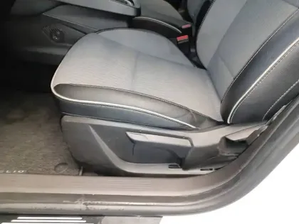 Photo 31 Renault Clio  TCe 90