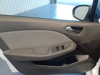 Photo 32 Renault Clio  TCe 90