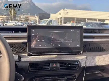 Photo 28 Citroën C3 Aircross  Hybride 145 e-DCS6