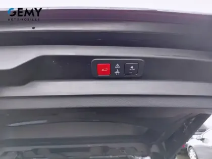 Photo 11 Peugeot 5008  PureTech 180ch S&S EAT8