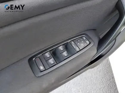 Photo 12 Renault Megane  IV Berline Blue dCi 115 EDC