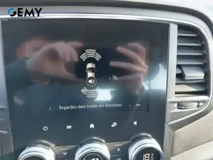 Photo 22 Renault Megane  IV Berline Blue dCi 115 EDC