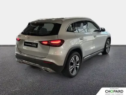 Photo 72 Mercedes GLA  180 d 8G-DCT