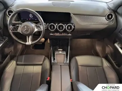 Photo 46 Mercedes GLA  180 d 8G-DCT