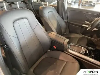 Photo 45 Mercedes GLA  180 d 8G-DCT