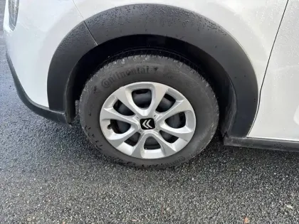 Photo 12 Citroën C3  PureTech 83 S&S BVM5