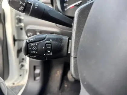 Photo 17 Citroën C3  PureTech 83 S&S BVM5