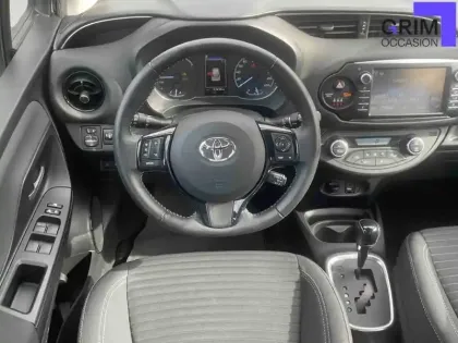 Photo 25 Toyota Yaris  Hybride 100h