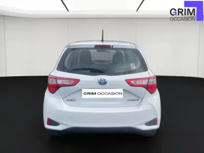 Photo 38 Toyota Yaris  Hybride 100h