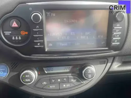 Photo 7 Toyota Yaris  Hybride 100h