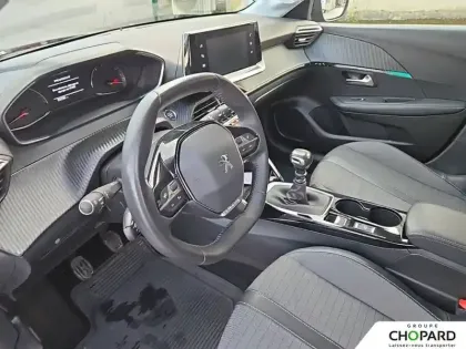 Photo 75 Peugeot 208  PureTech 100 S&S BVM6