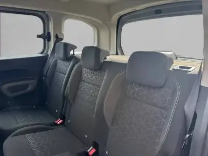 Photo 11 Peugeot Rifter  Standard BlueHDi 100 BVM5