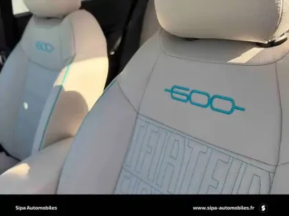 Photo 27 Fiat 600 e 156 ch 54 kWh